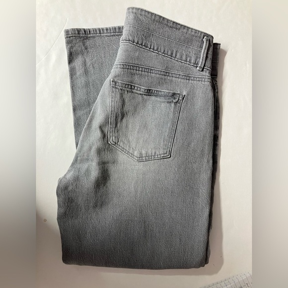 Ann Taylor “The Straight Crop” Women’s Denim Jeans, Size 10, Gray, High Rise, - Picture 3 of 6